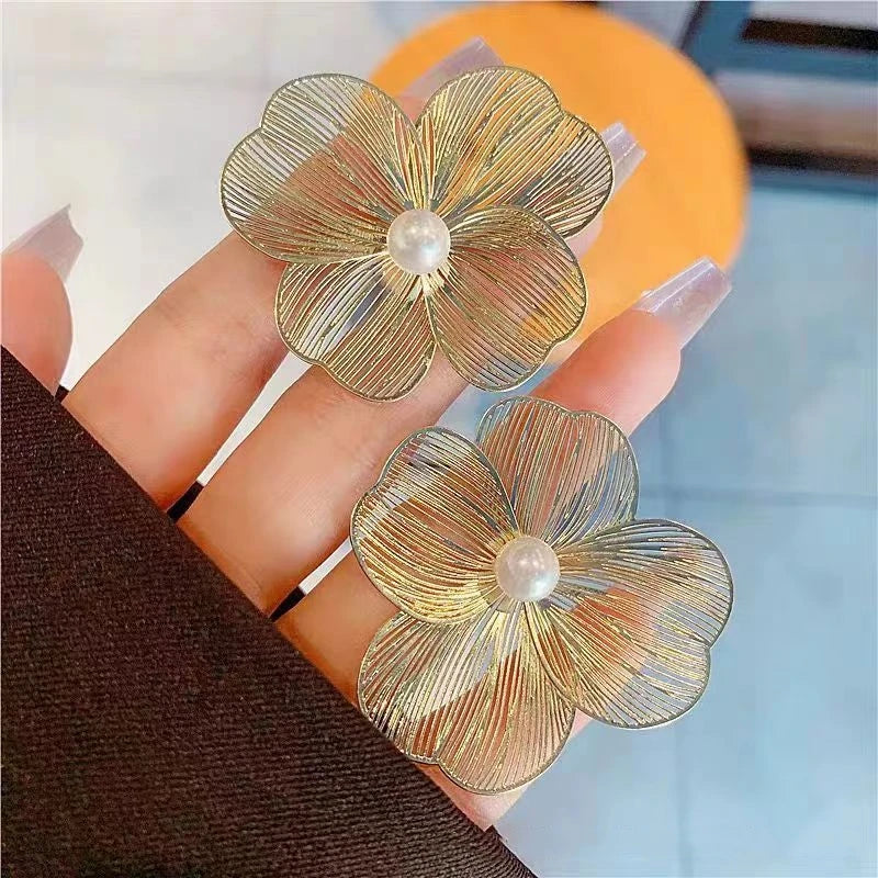 Flower Retro Earrings