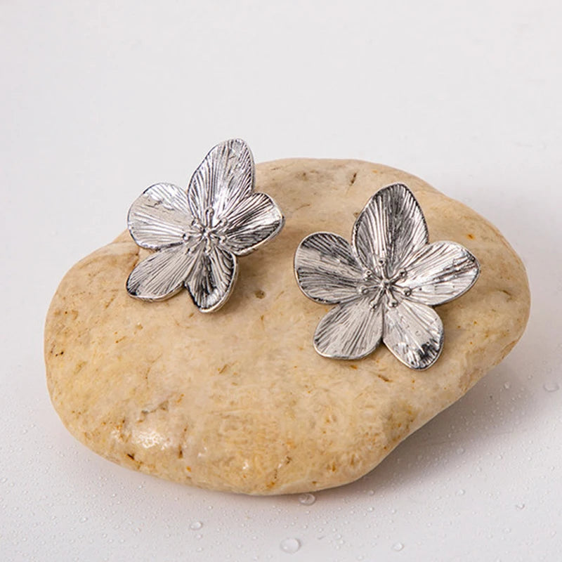 Flower Retro Earrings